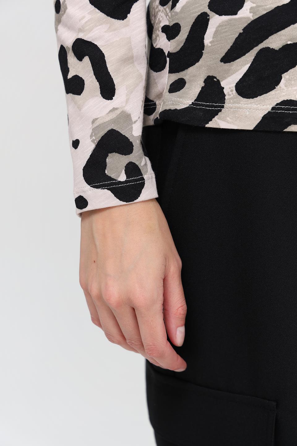 Лонгслив Lebek с принтом