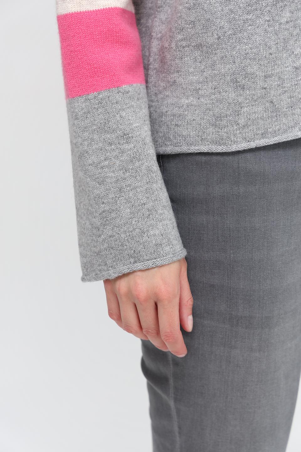 Пуловер Oui в полоску бежевый