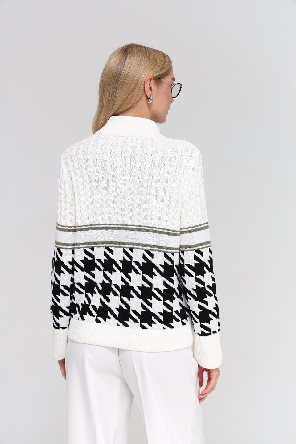 Пуловер Monari в клетку