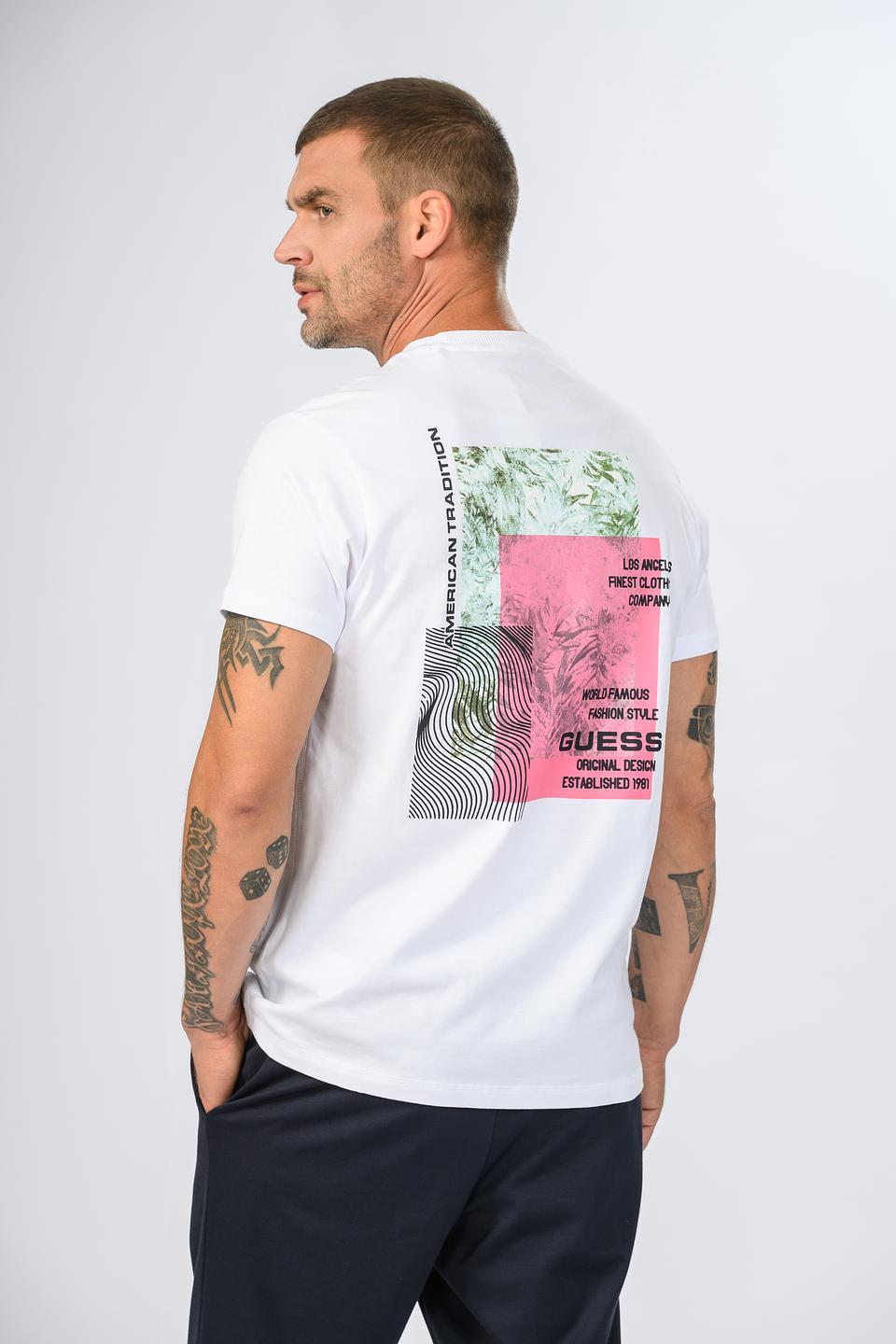 Футболка Guess с принтом белый