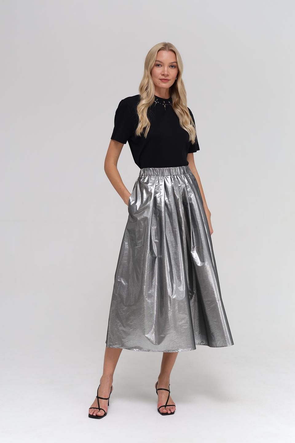 Футболка Marc Cain с кристаллами, чёрная