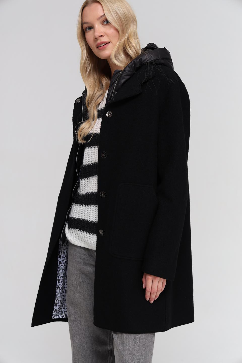 Пальто Bugatti чёрное с капюшоном