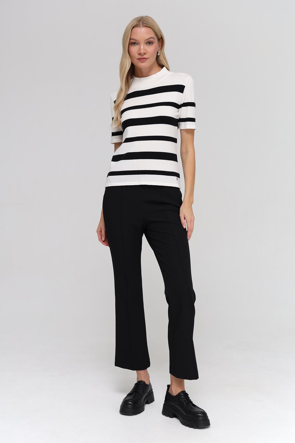 Пуловер Monari в полоску