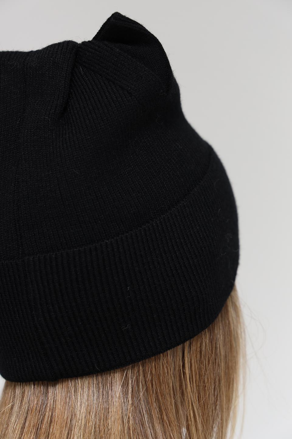 Шапка Adel чёрная с ушками