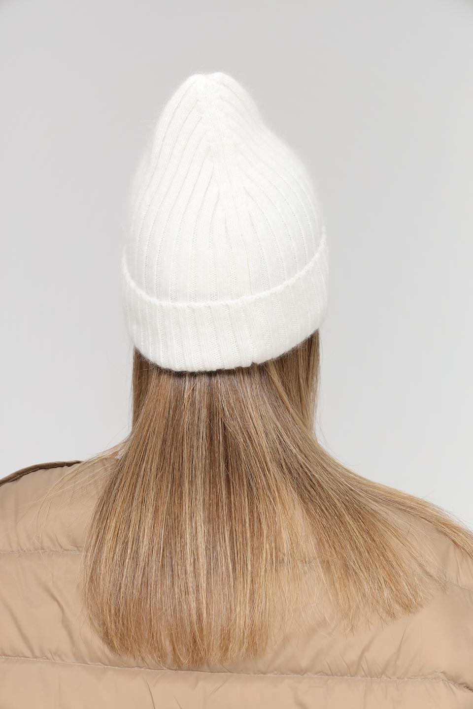 Шапка Marhatter вязаная белая