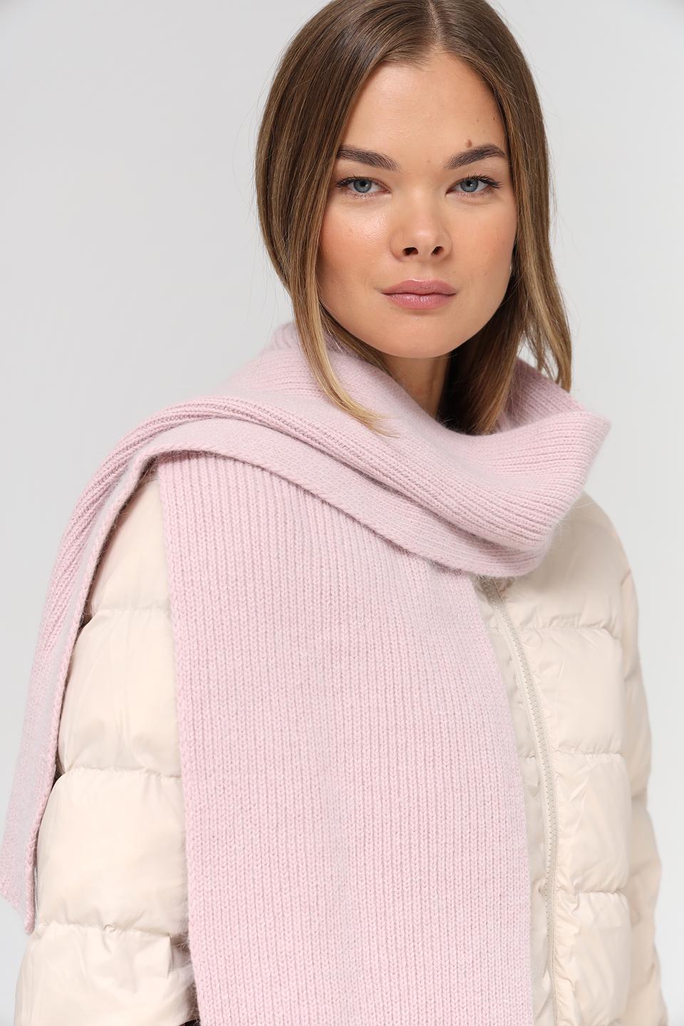 Шарф Marhatter вязаный пудровый