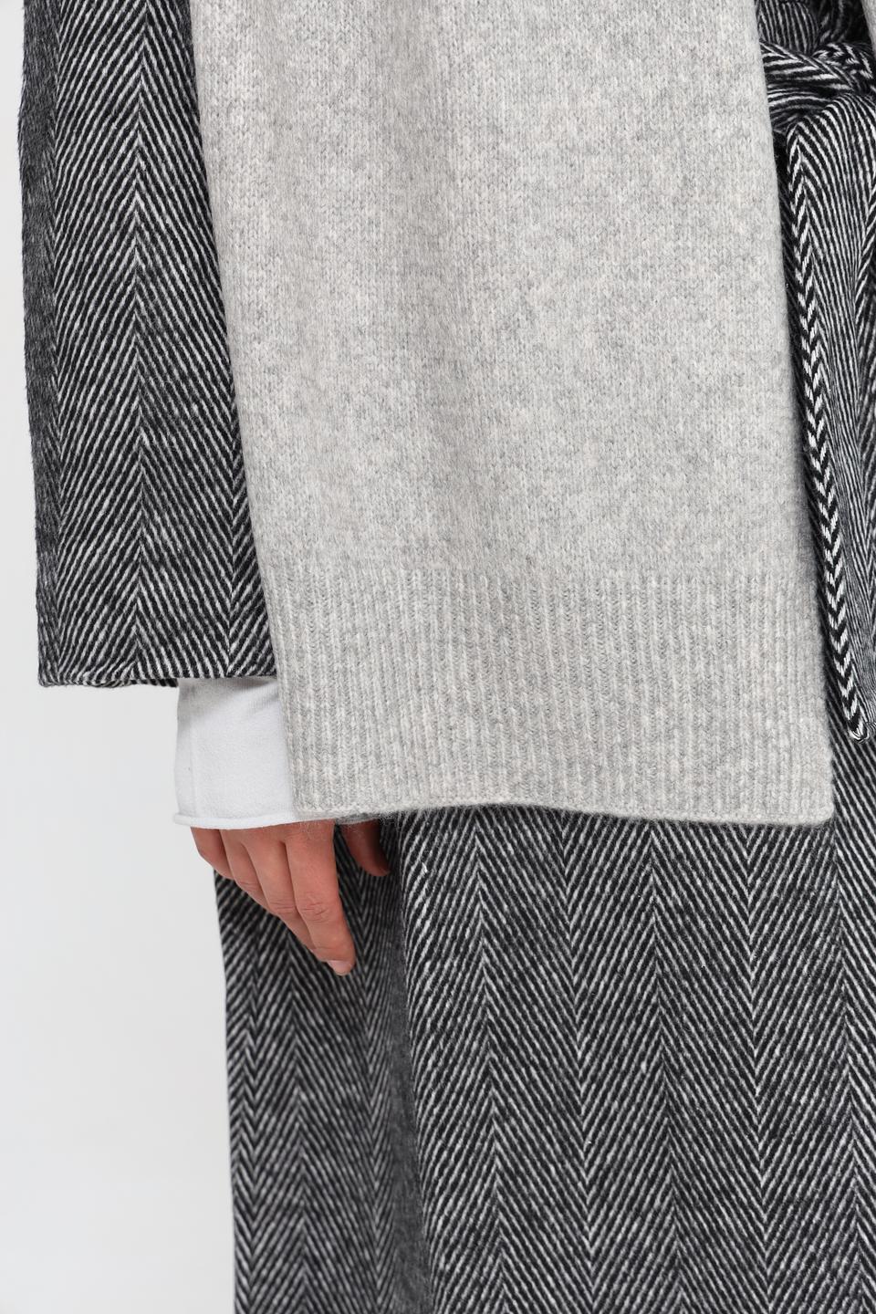 Шарф Fraas серый вязаный