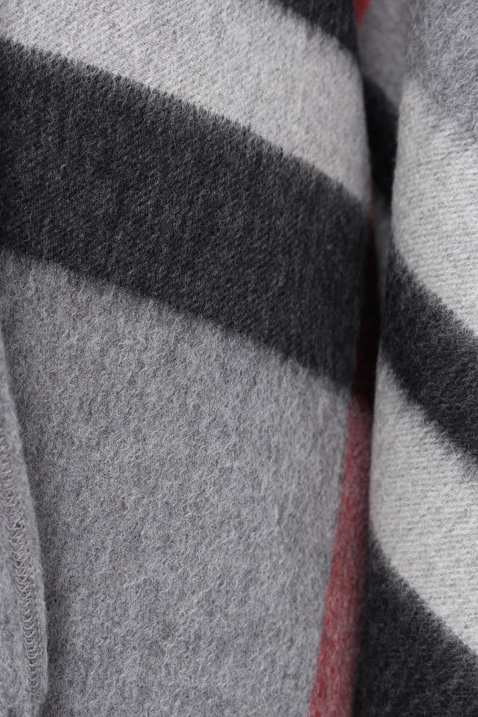 Пончо Fraas в клетку