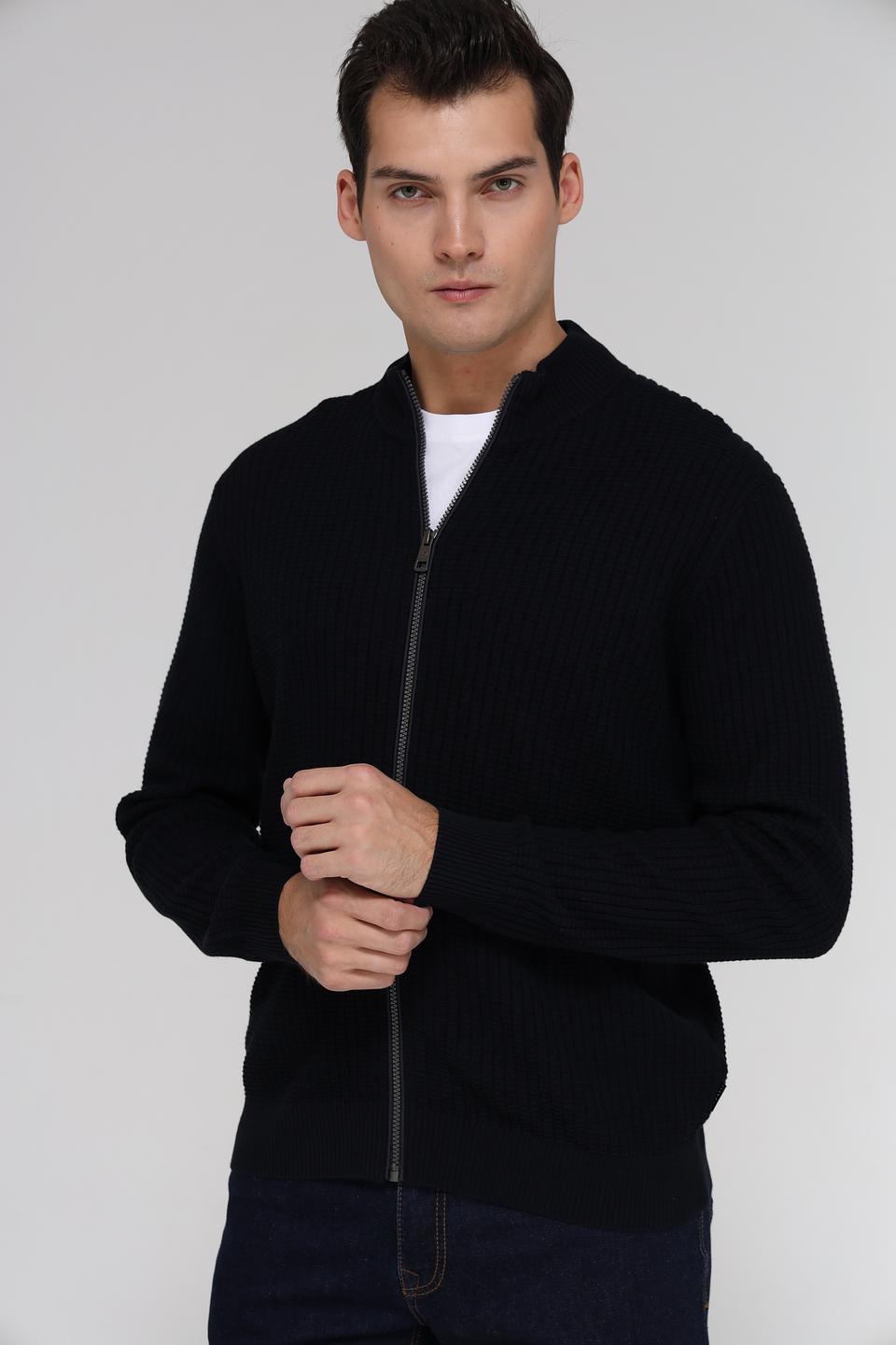 Кардиган Bugatti чёрный на молнии
