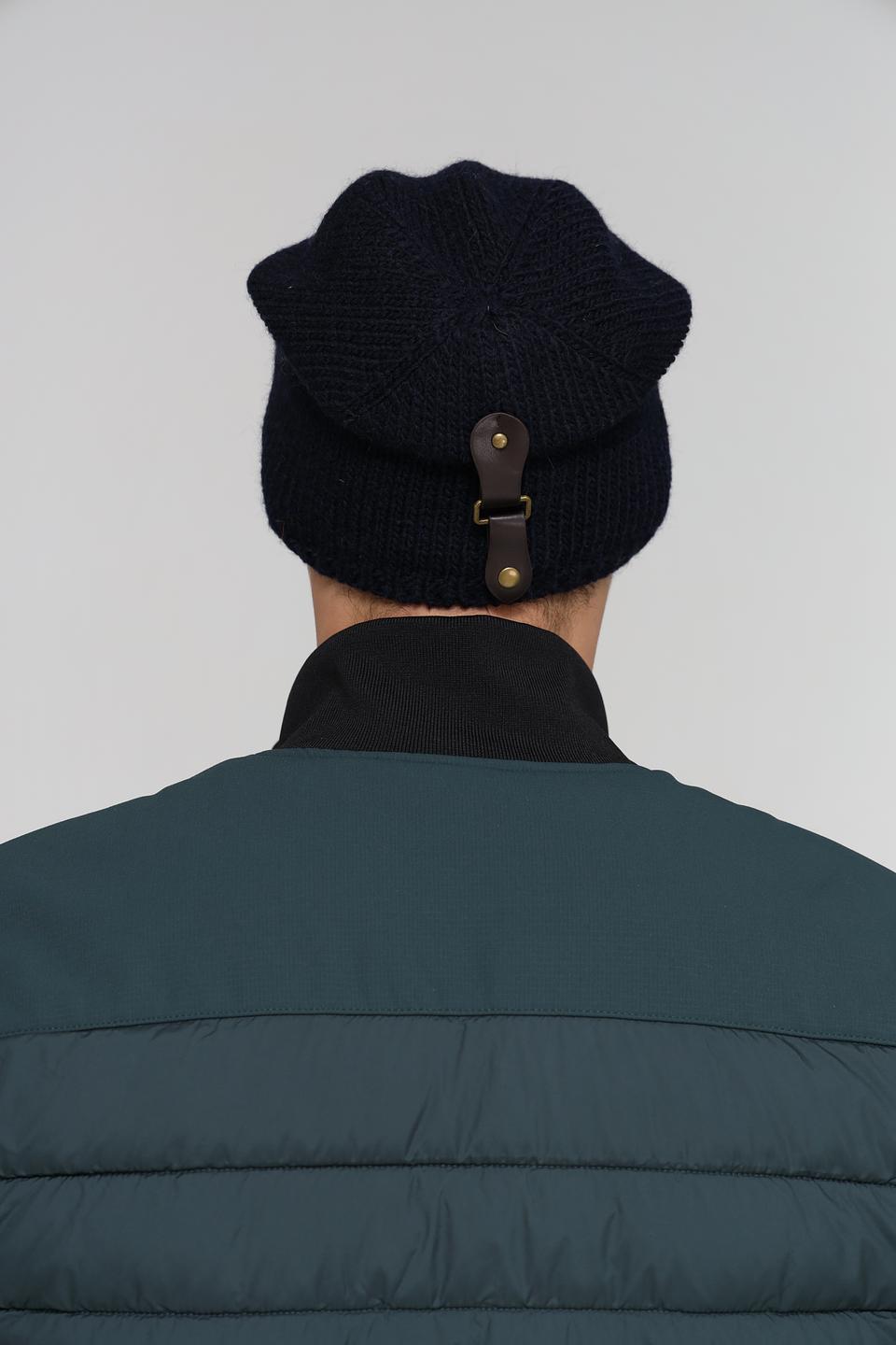 Шапка Marhatter вязаная чёрная