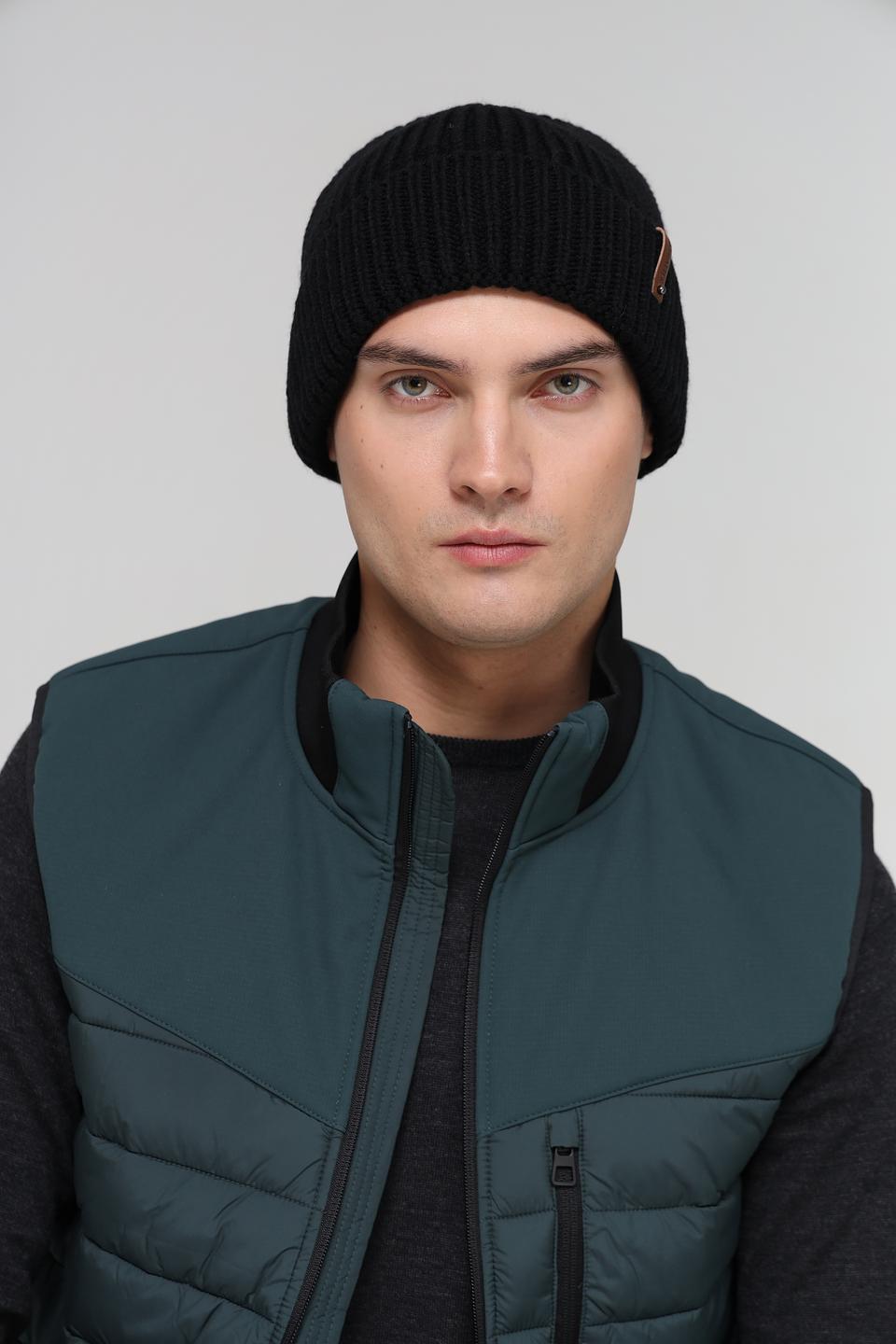 Шапка Marhatter вязаная чёрная