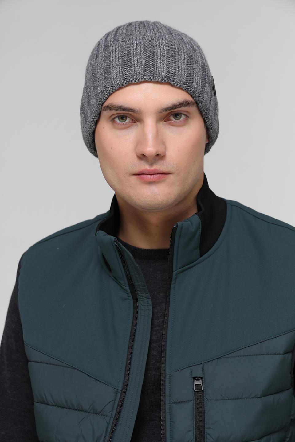 Шапка ADL man серая с логотипом