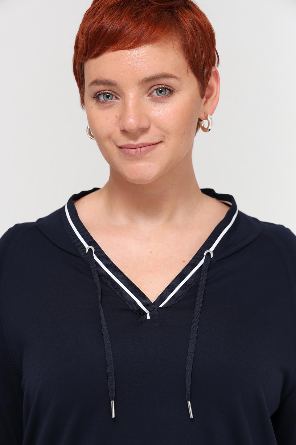 Футболка Via Appia DUE с капюшоном