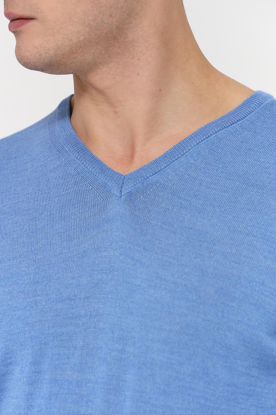 Джемпер Monte Carlo V-образный голубой