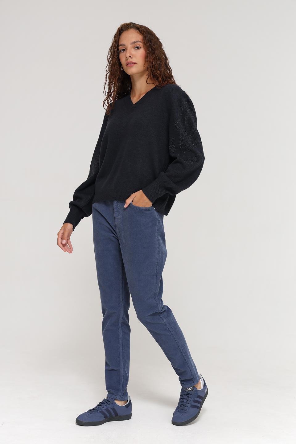 Пуловер Monari с вышивкой чёрный