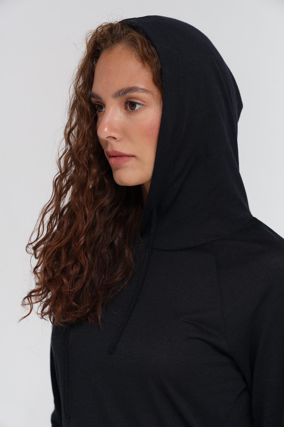 Пуловер Monari чёрный с капюшоном