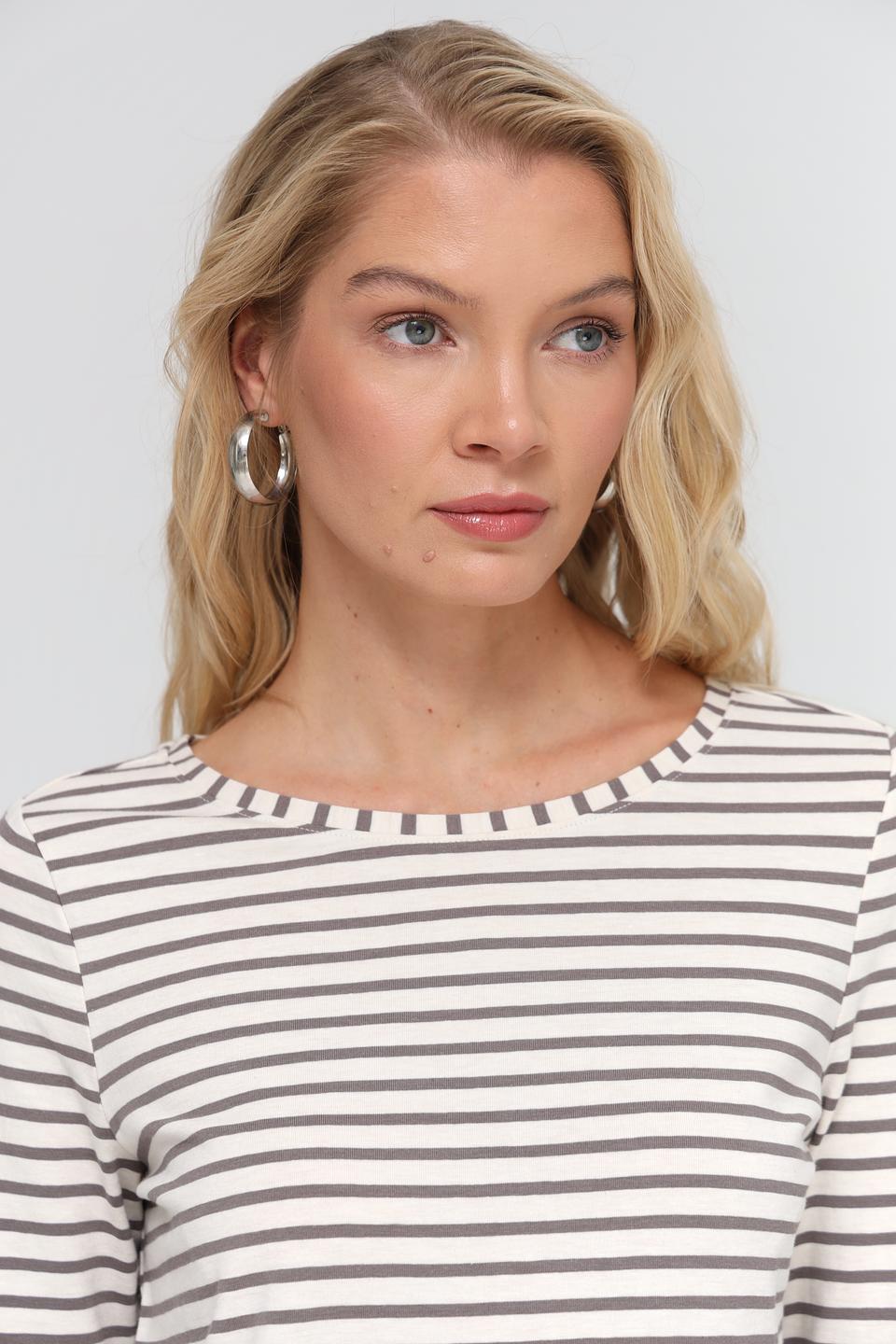 Футболка Oui в полоску серая