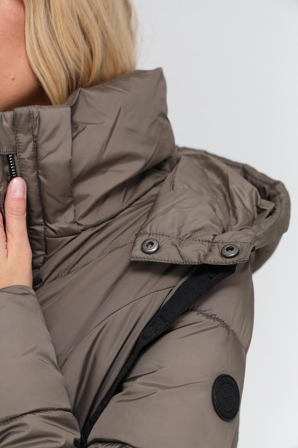 Куртка District стеганая хаки