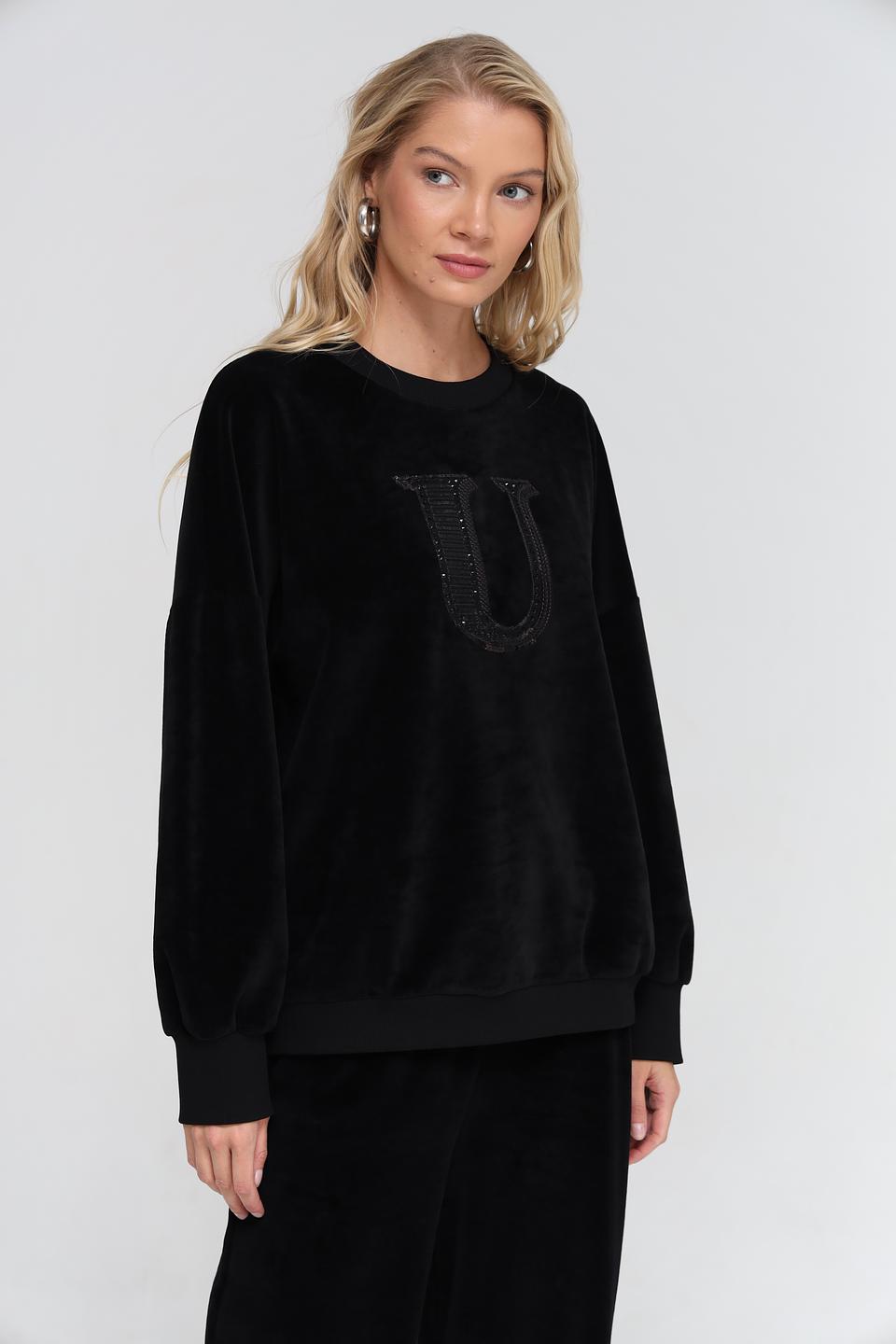 Пуловер UNQ женский черный с буквой U