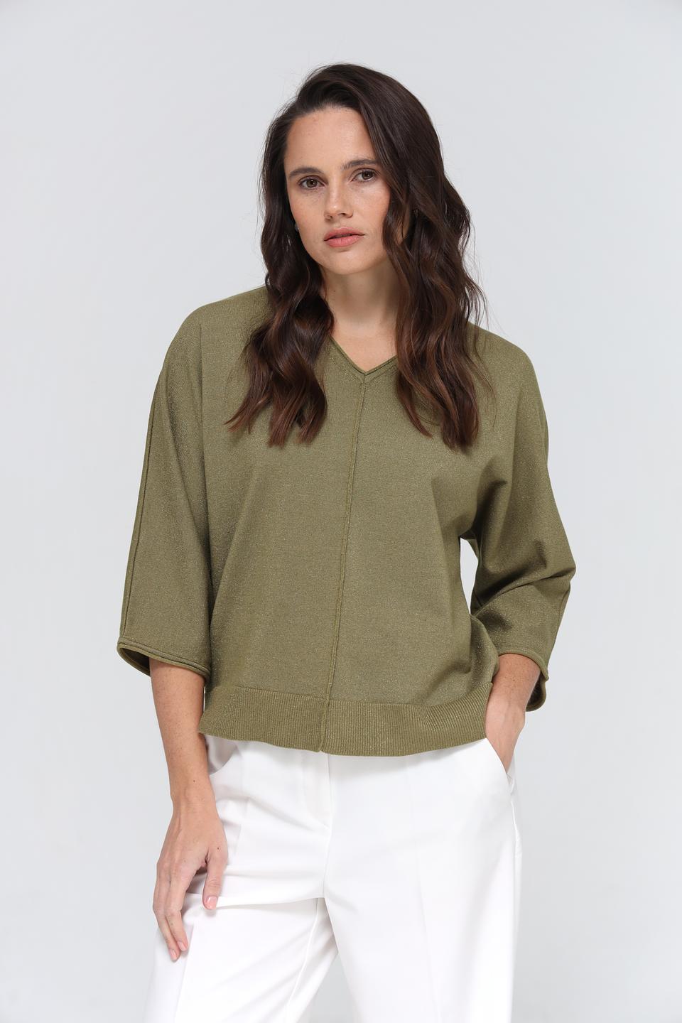 Пуловер Lecomte оливковый с V-образным вырезом