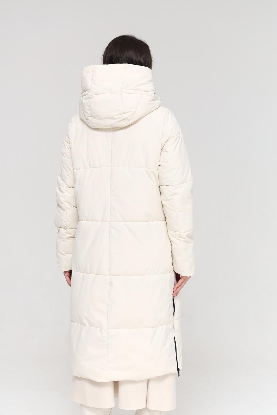 Пальто District стеганое бежевое