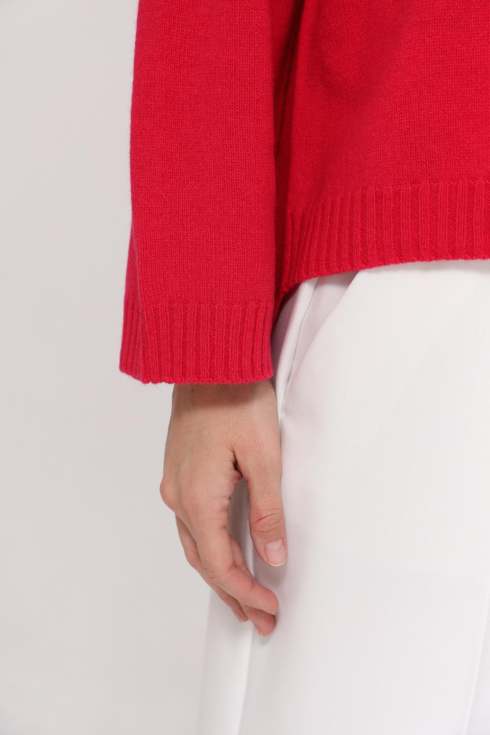 Пуловер Oui красный с карманом