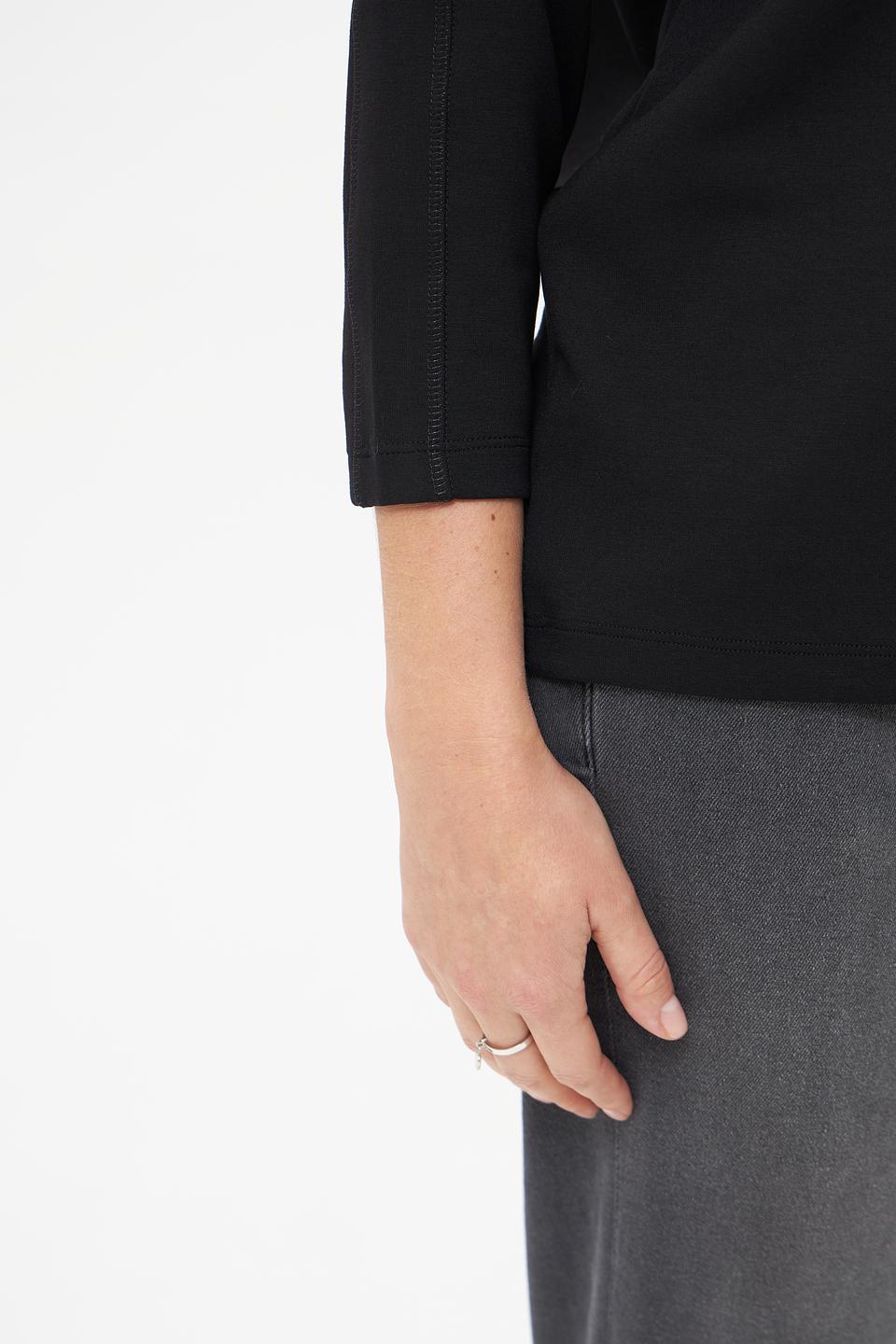 Футболка Monari с принтом чёрная