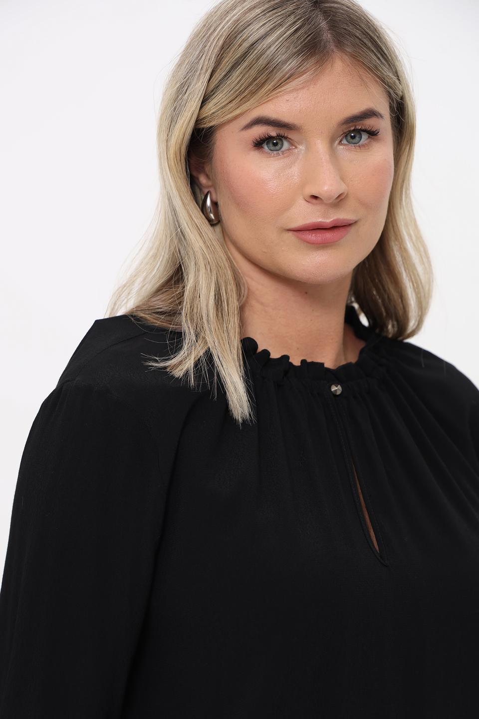 Блуза Cinque чёрная с рукавами-фонариками