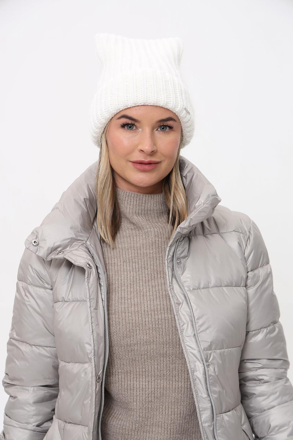 Шапка Marhatter вязаная белая