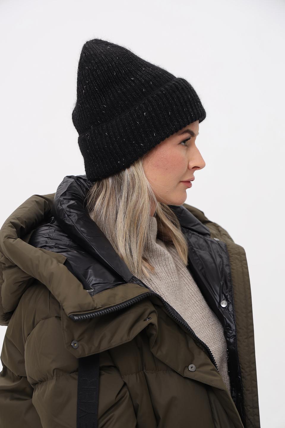 Шапка Marhatter чёрная с блестками