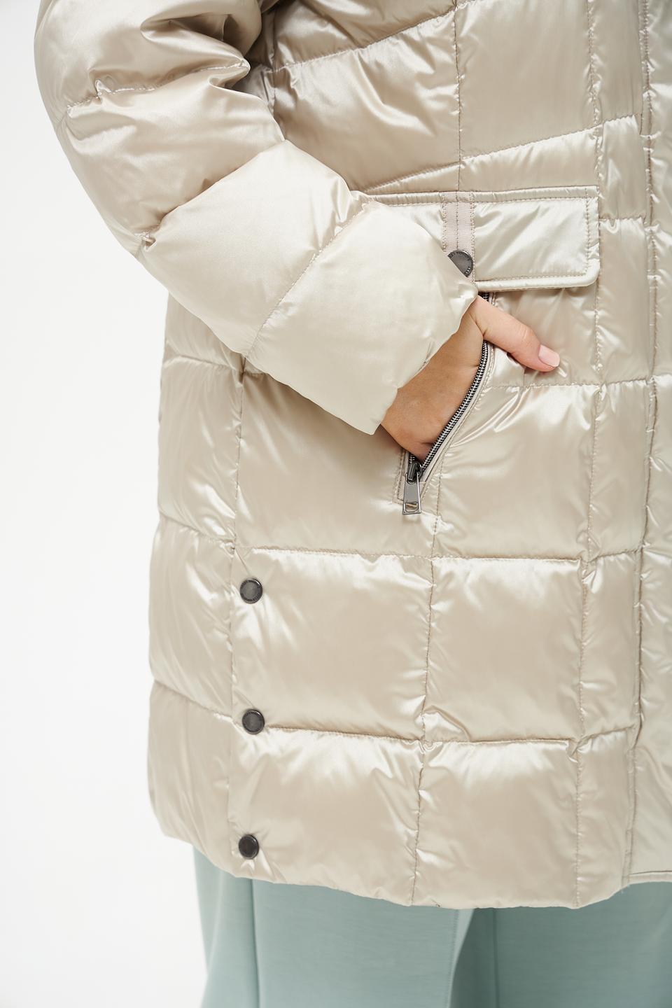 Пальто Lebek стеганое бежевое