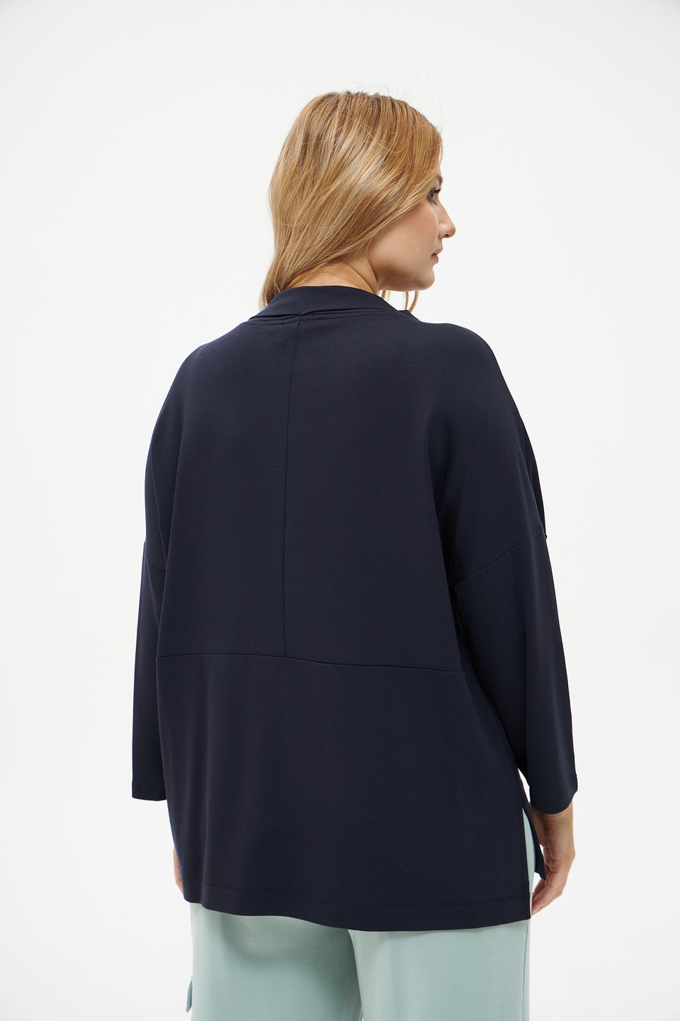 Блуза Margittes с горловиной черная