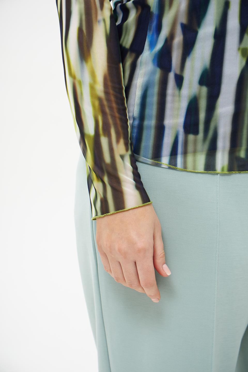 Блуза Bianca с абстрактным принтом