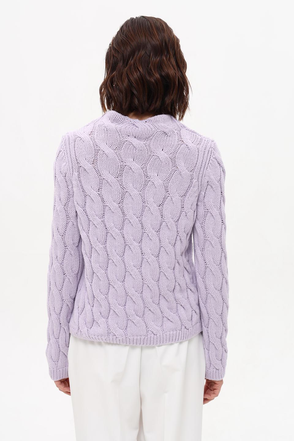 Пуловер Monari лавандовый с косами