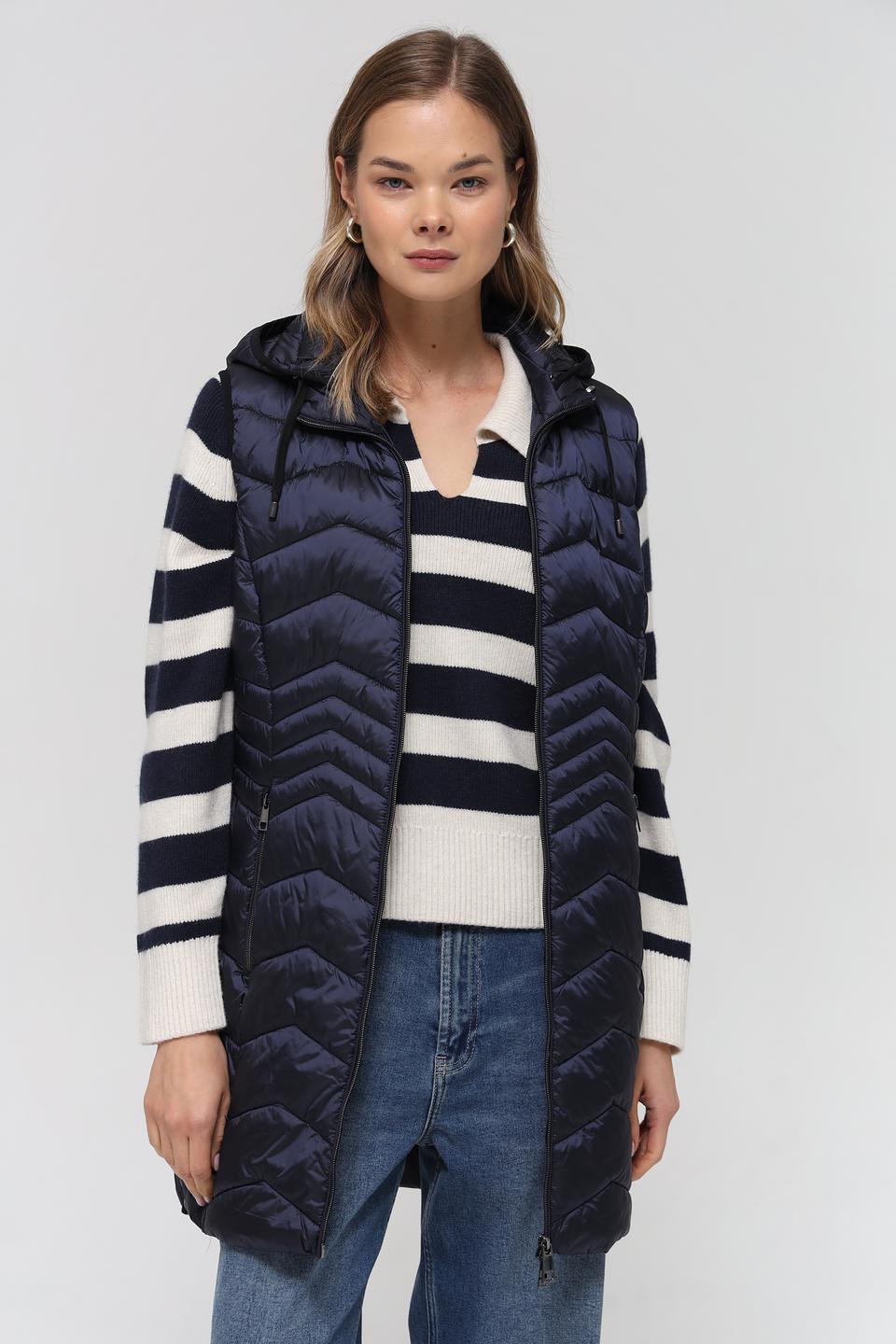 Жилет Lebek стеганый синий