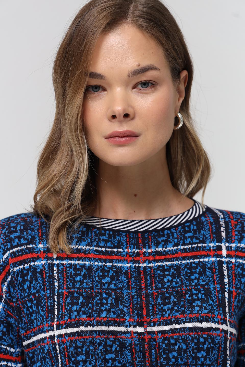 Пуловер Gollehaug в клетку