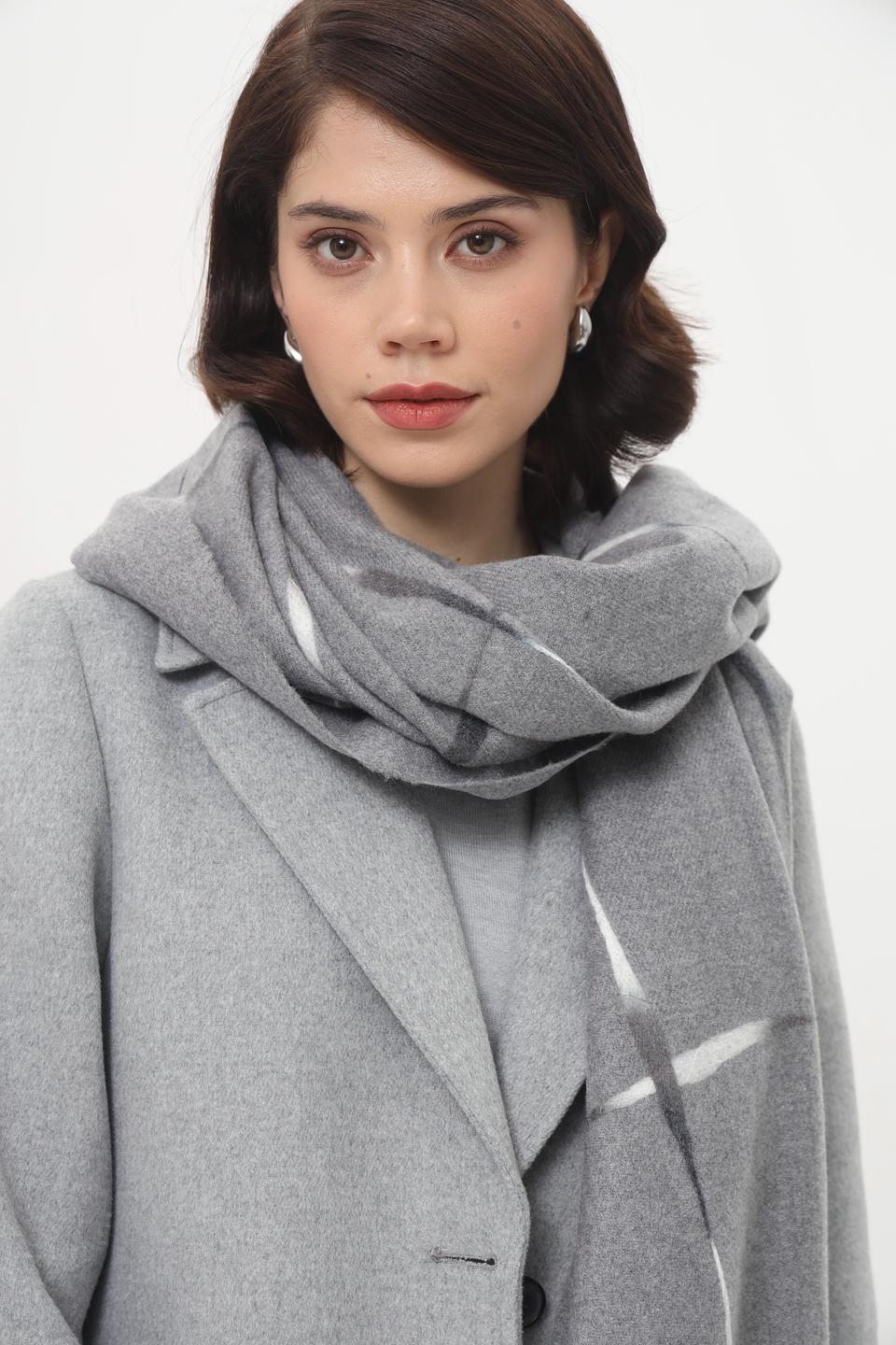 Шарф Fraas в клетку с бахромой