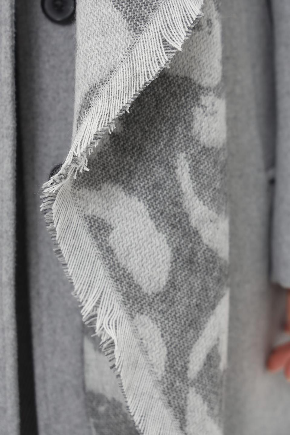 Шарф Fraas с леопардовым принтом