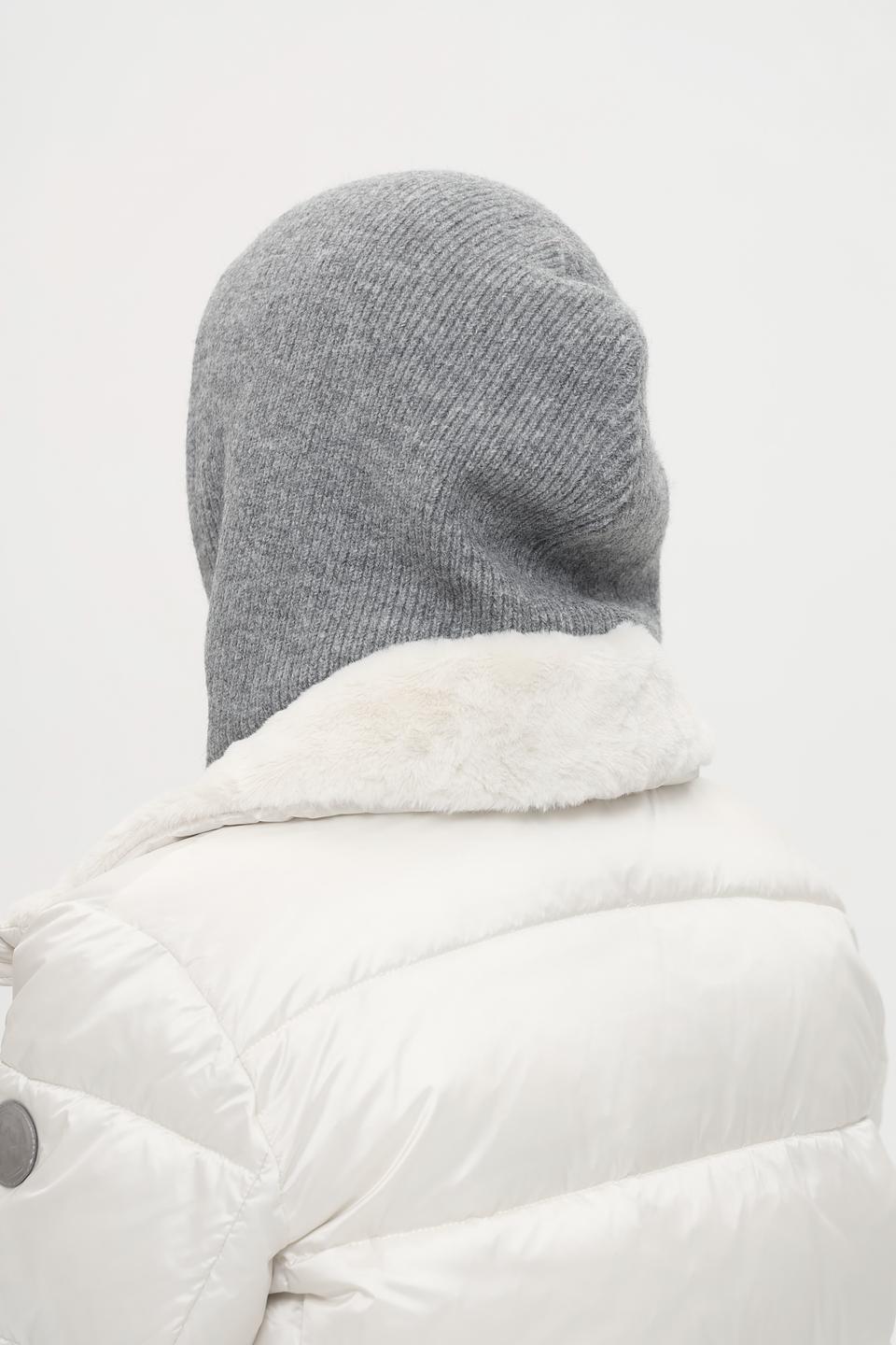 Шапка Fraas серая с завязками