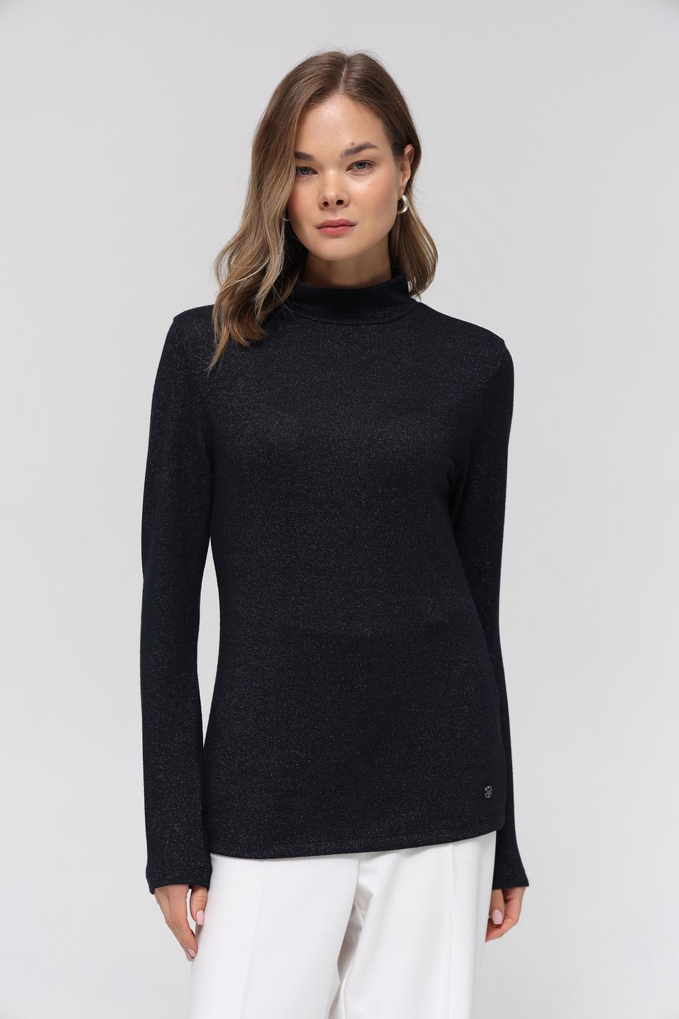 Пуловер Lecomte с пайетками чёрный