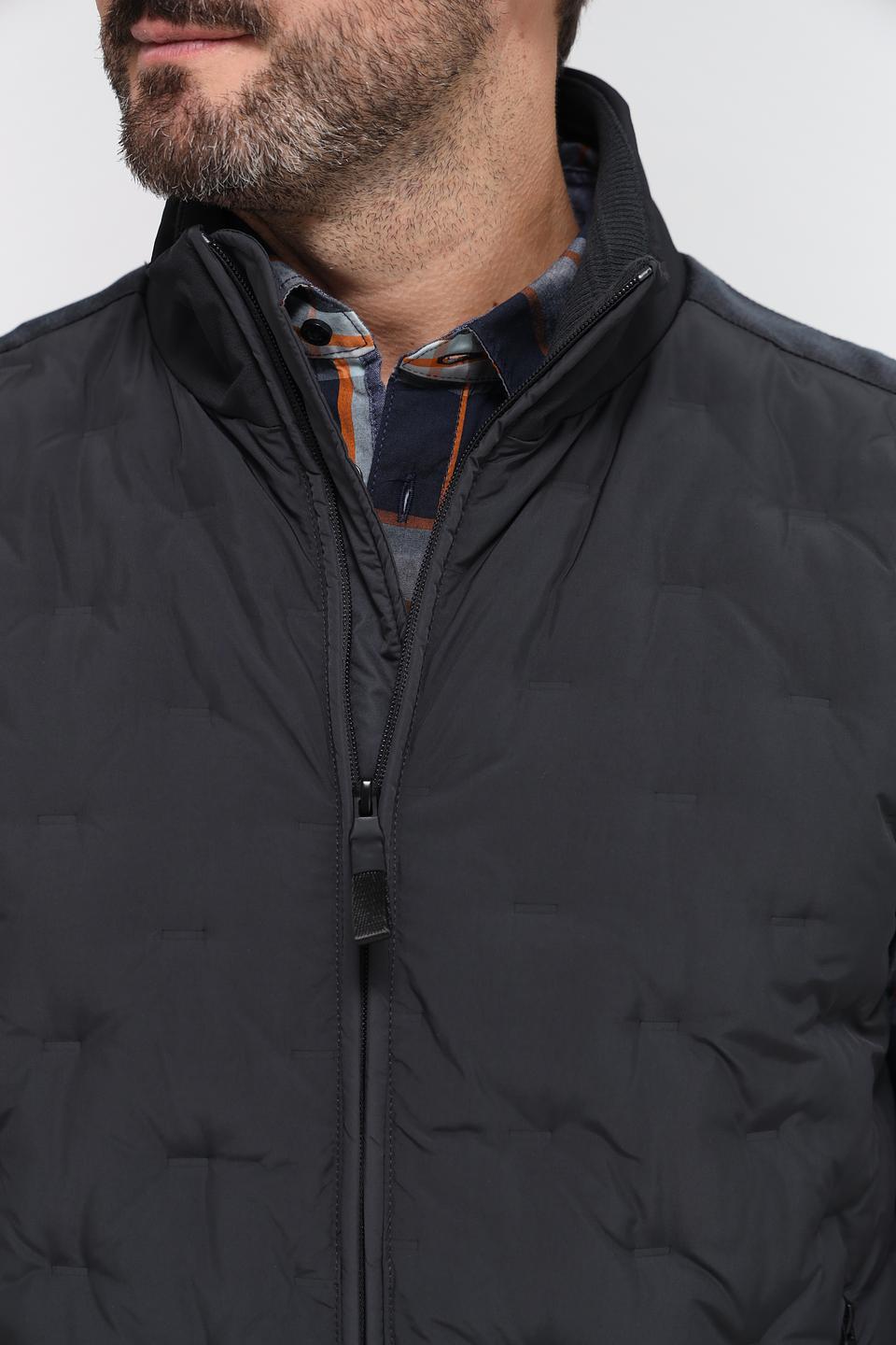 Жилет Time Zone стеганый чёрный