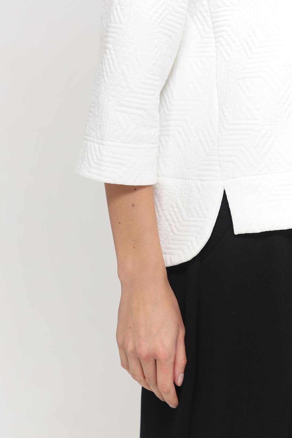 Пуловер Bianca с текстурой белый