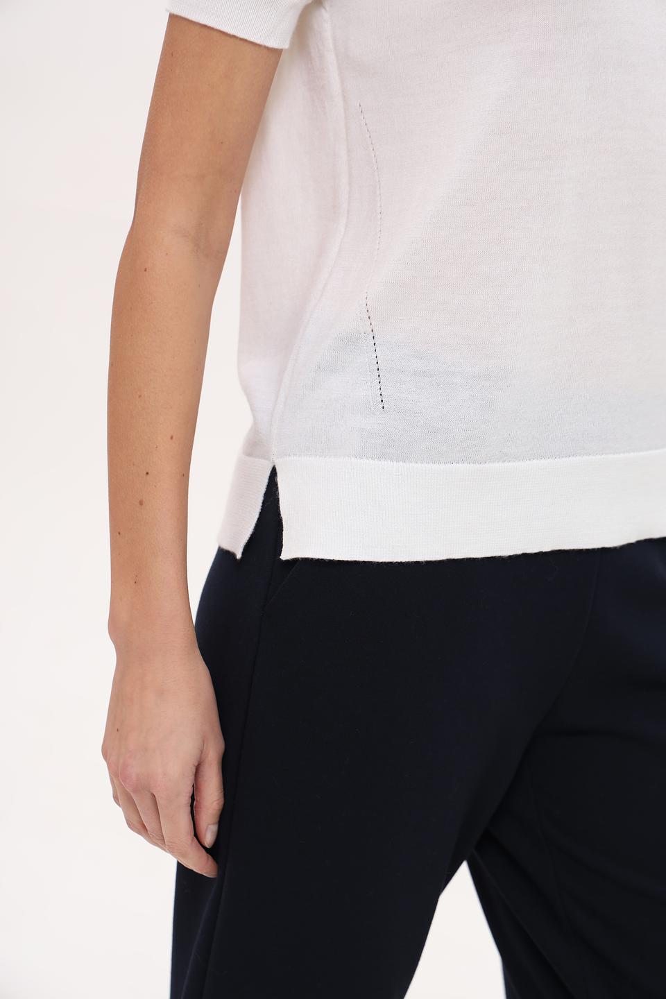 Пуловер Pezzo белый с коротким рукавом