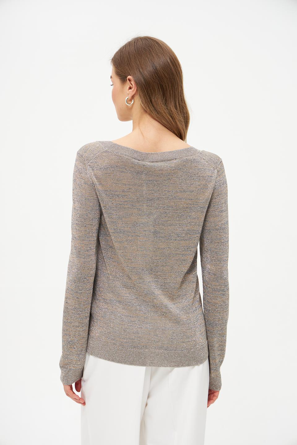 Пуловер Margittes с блеском бежевый