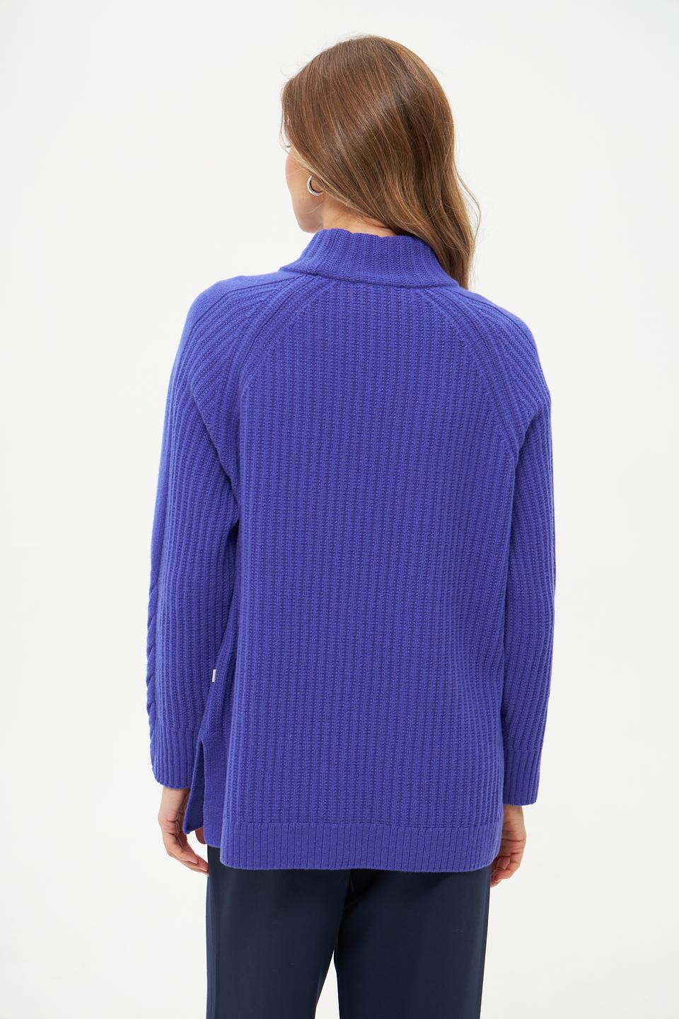 Пуловер Maerz с косами фиолетовый