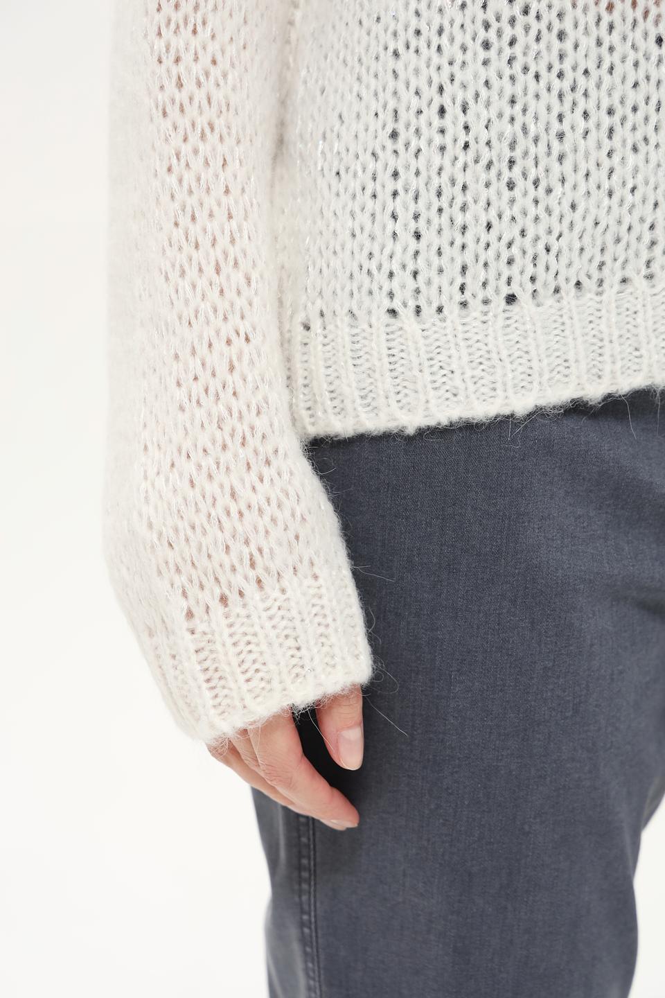 Пуловер Rich and Royal молочный