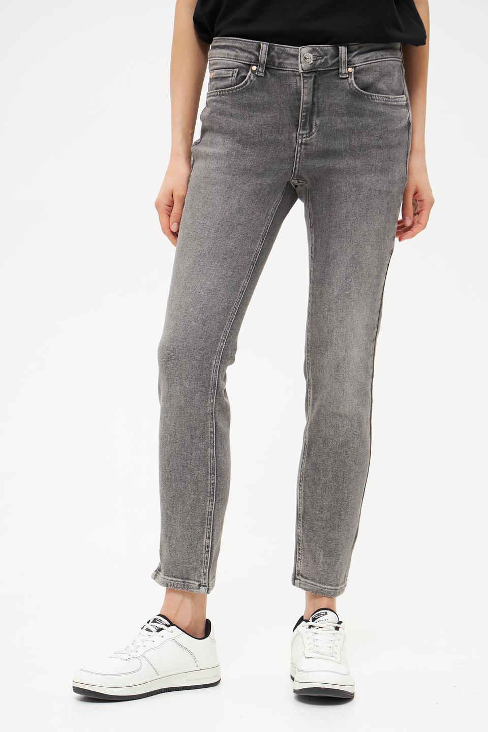 Джинсы Oui серые с потертостями