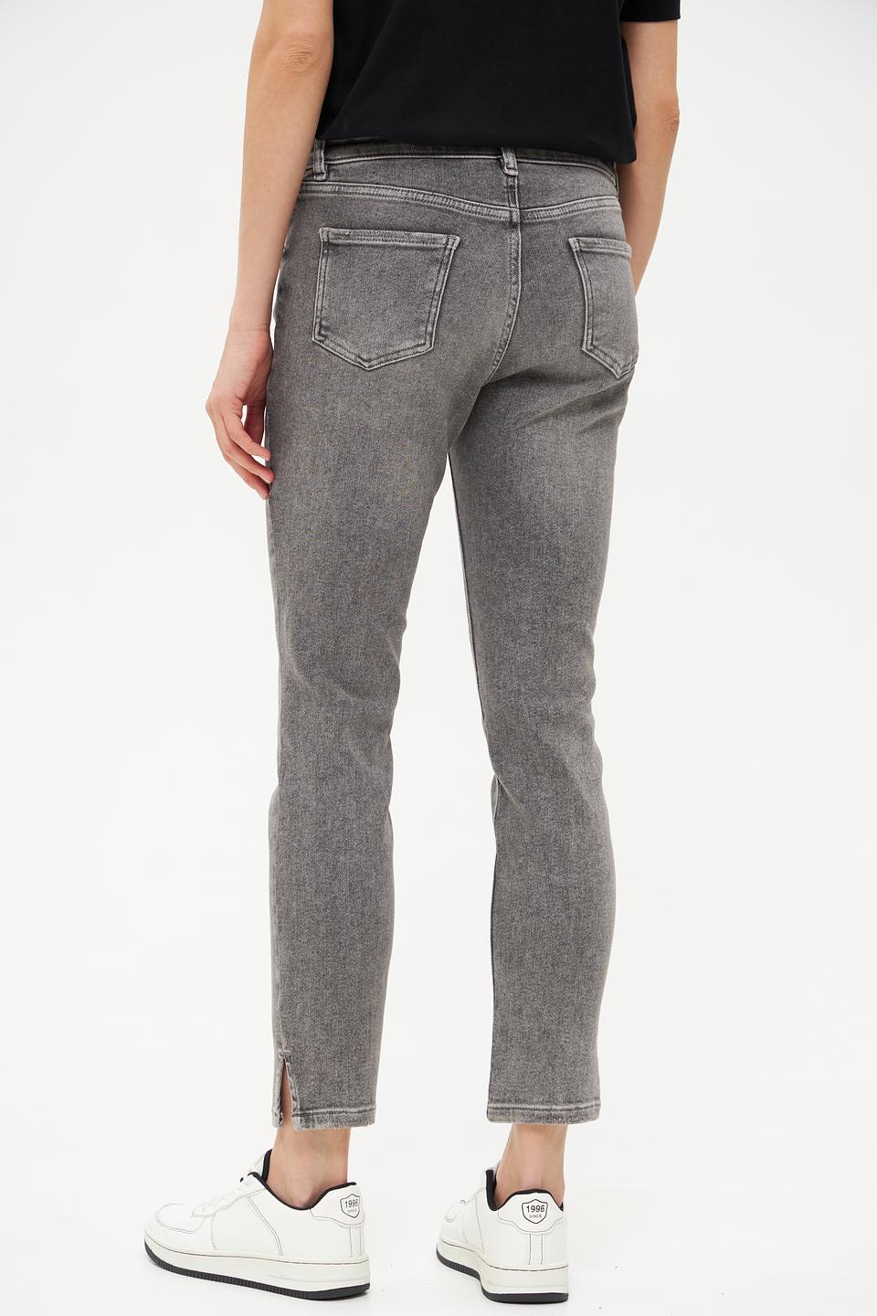 Джинсы Oui серые с потертостями