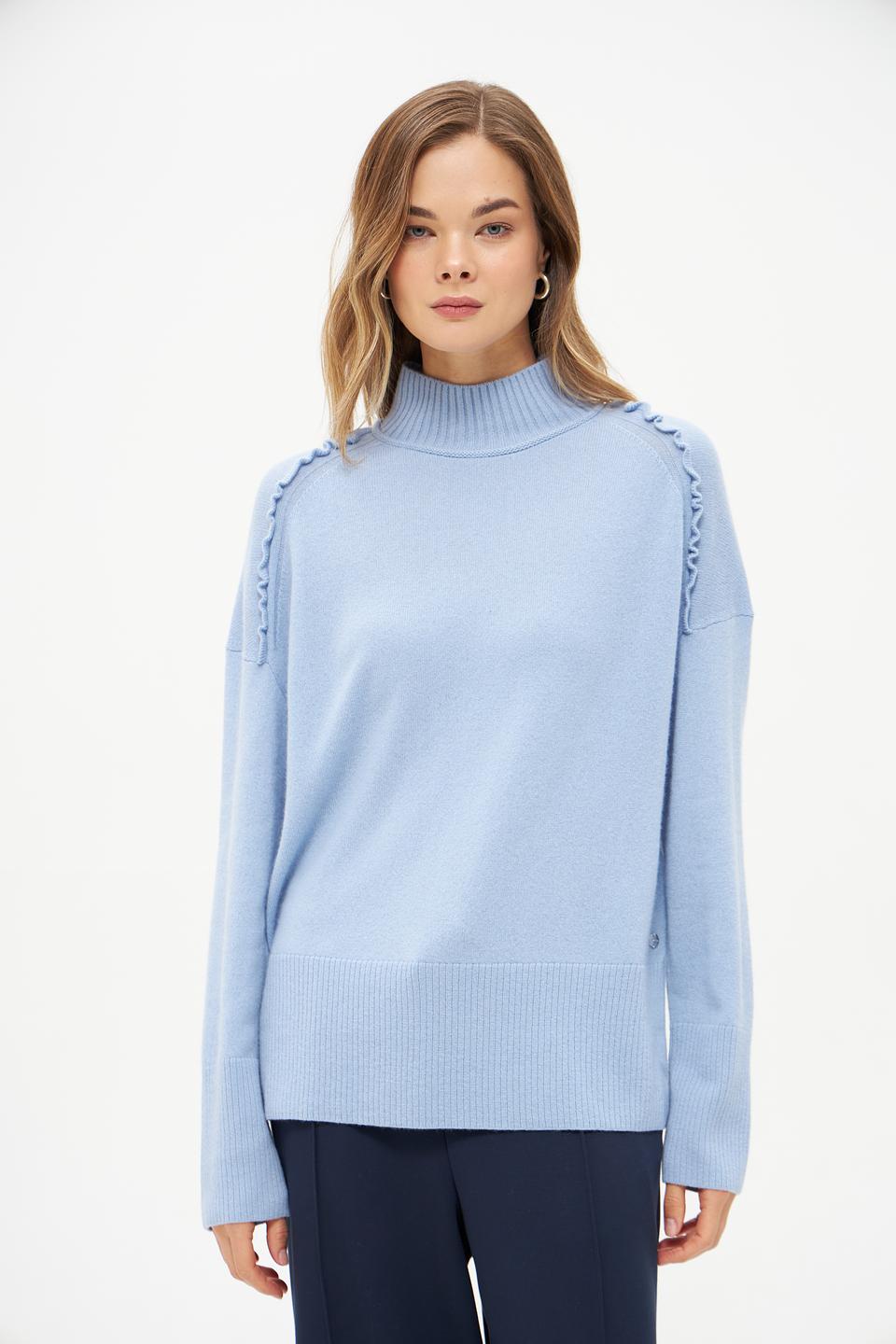 Пуловер Marc Cain с рюшами голубой