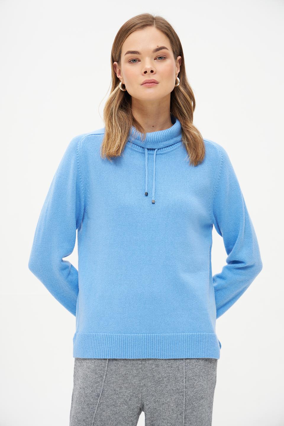 Пуловер Rabe collection голубой с воротником-стойкой